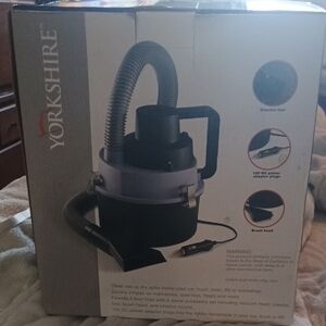 Portable Vacuum Cleaner - Black
